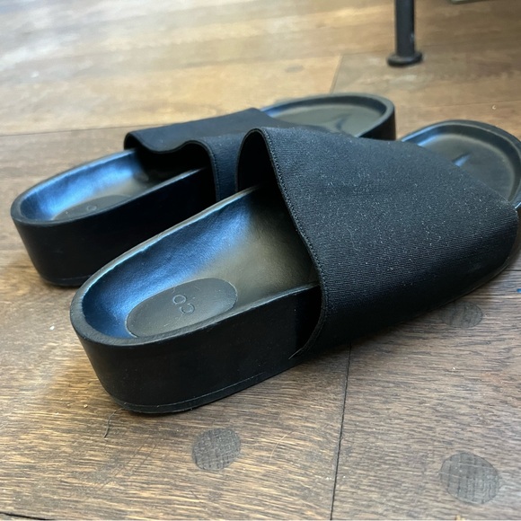 CO Platform Slides Size 37.5 - Picture 2 of 3